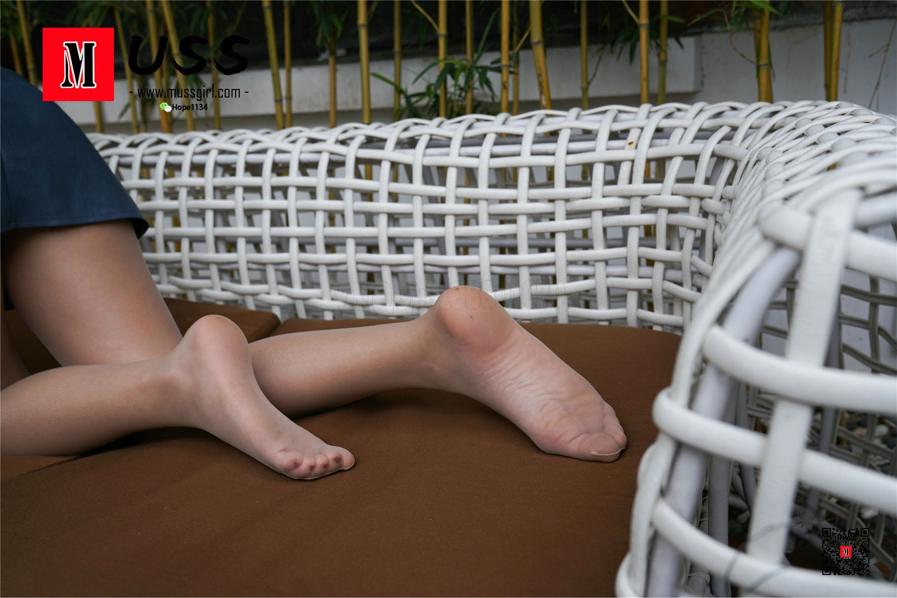 MussGirl慕丝女郎  NO.048 皮裙下的骚动